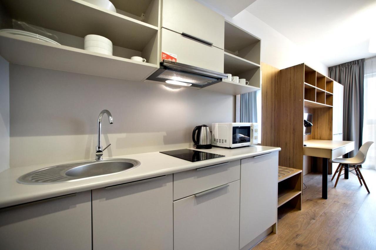 Wolska Residence Serviced Apartments Varsovia Exterior foto