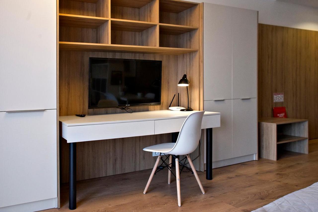 Wolska Residence Serviced Apartments Varsovia Exterior foto
