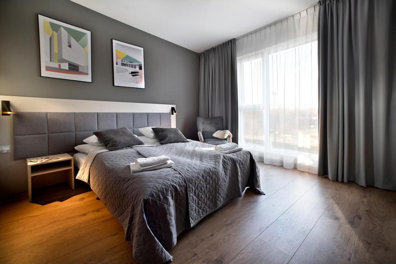 Wolska Residence Serviced Apartments Varsovia Exterior foto