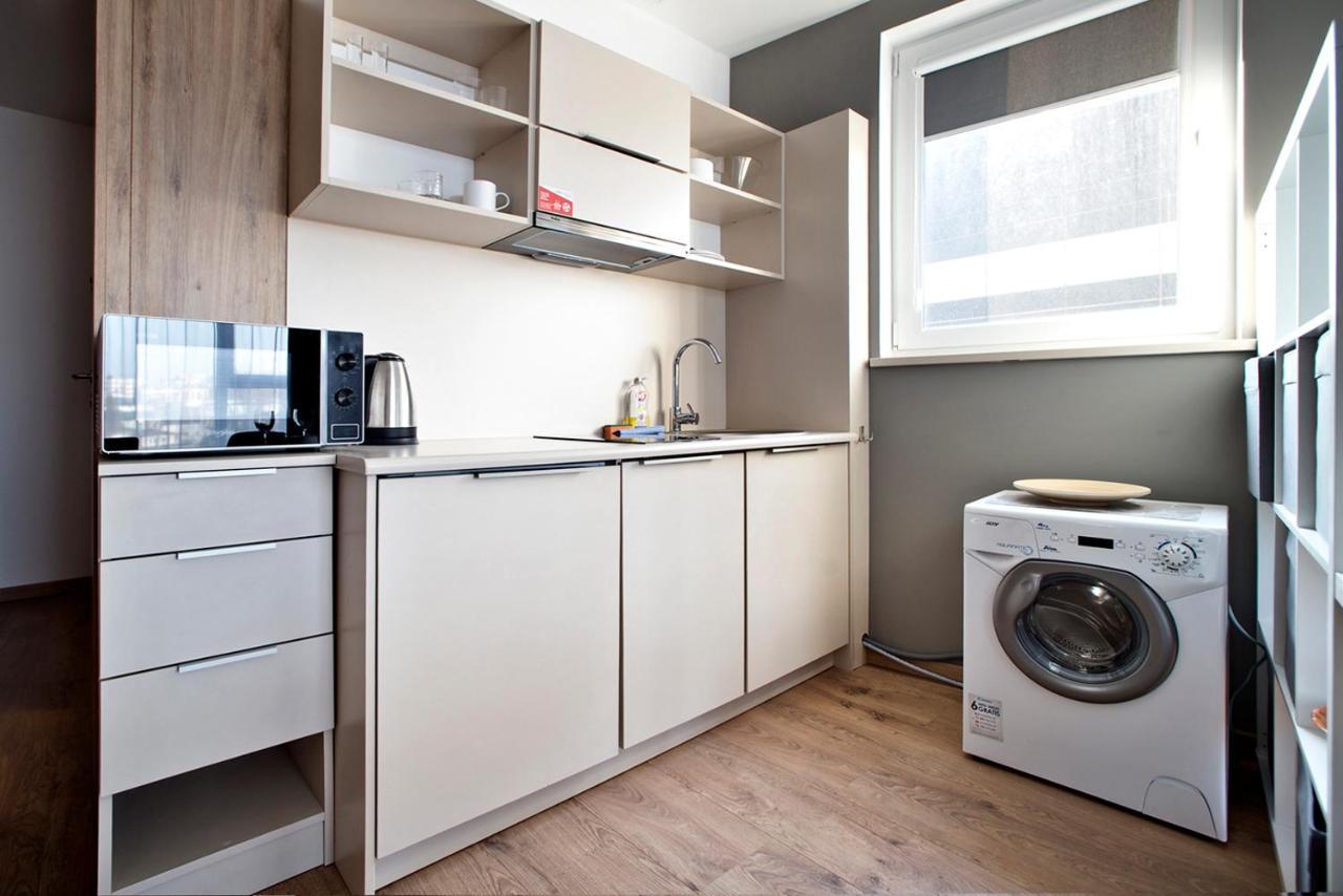 Wolska Residence Serviced Apartments Varsovia Exterior foto