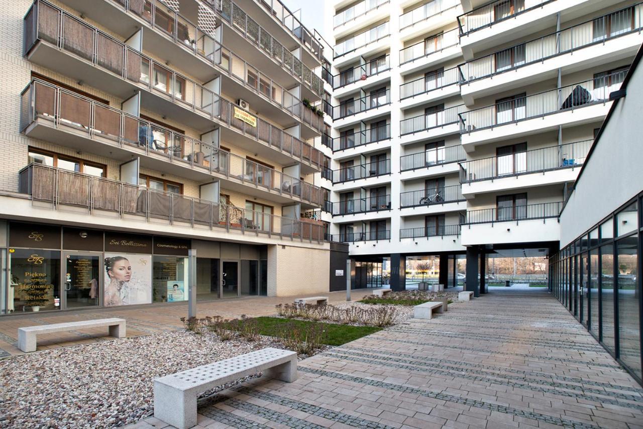 Wolska Residence Serviced Apartments Varsovia Exterior foto