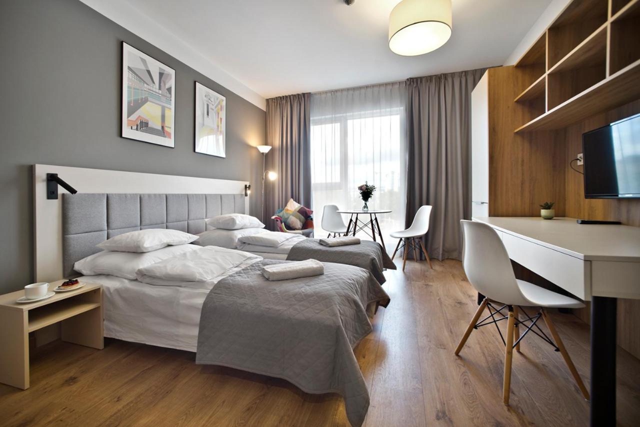 Wolska Residence Serviced Apartments Varsovia Exterior foto